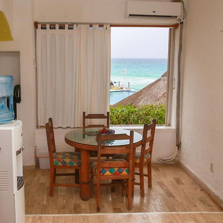 Cancun Beach Aparthotel Brisas Buitenkant foto