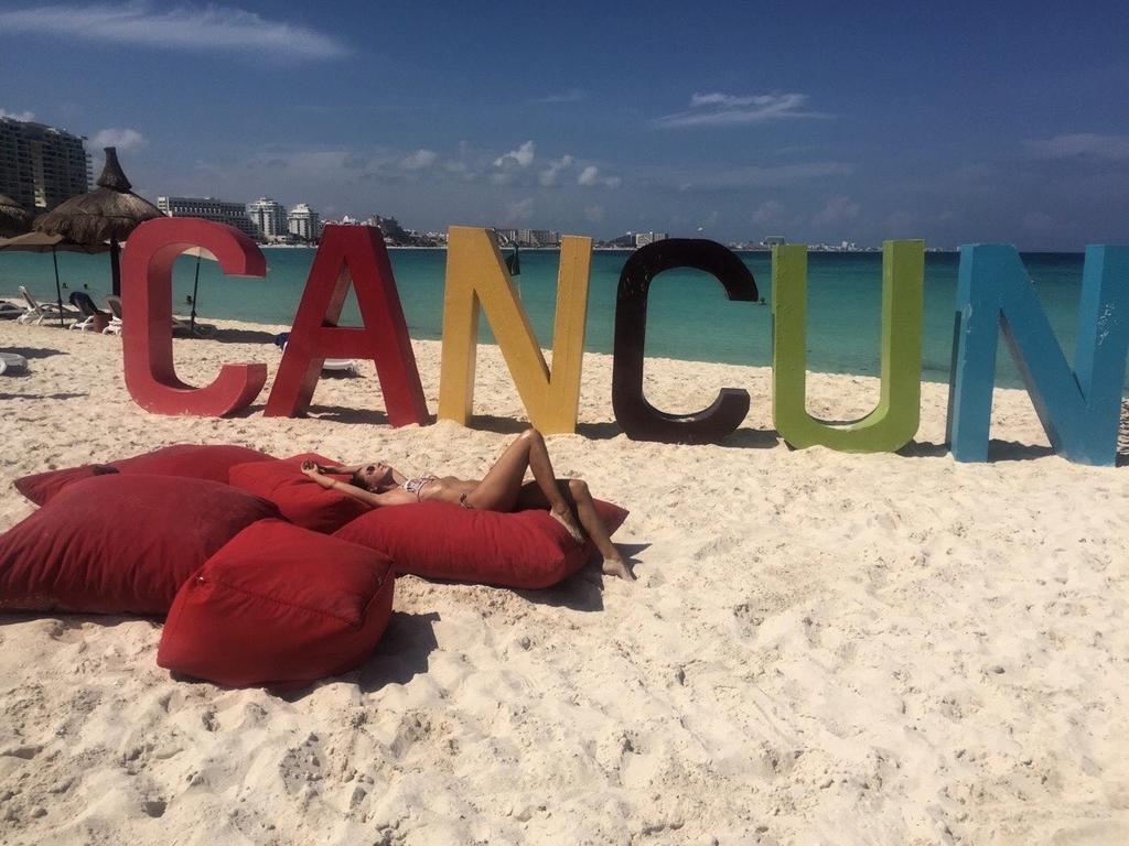 Cancun Beach Aparthotel Brisas Buitenkant foto