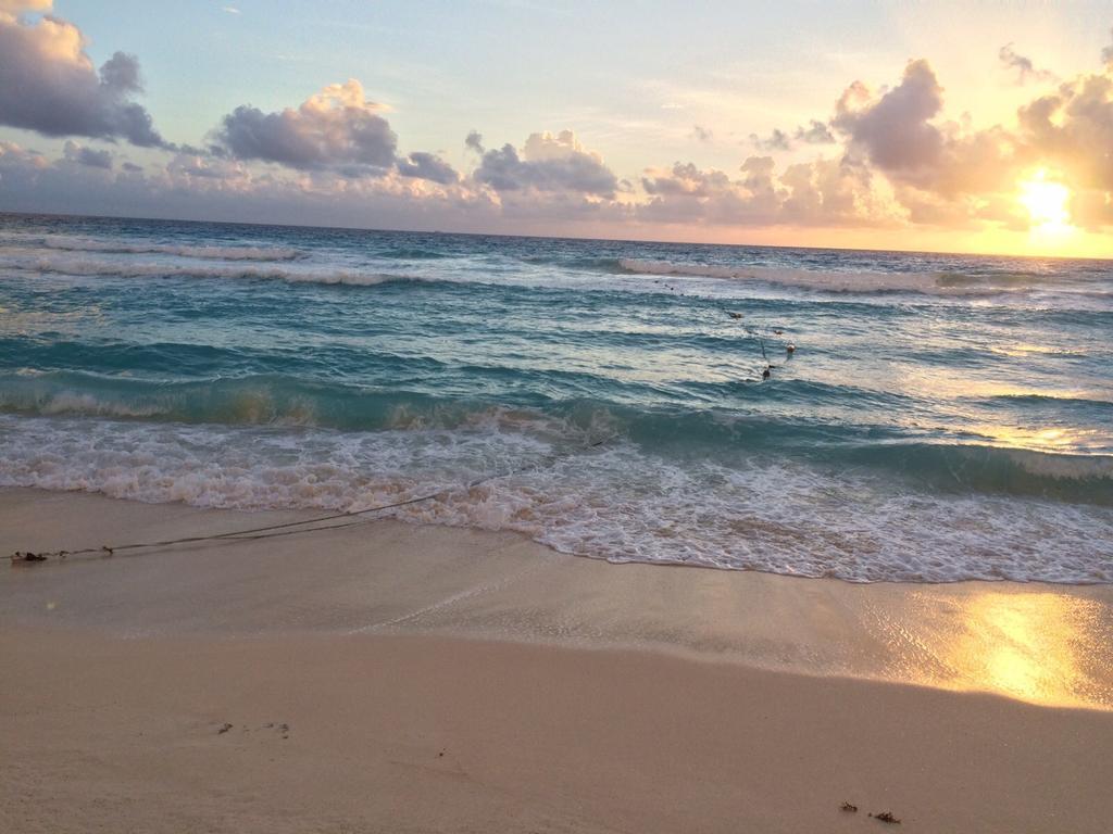 Cancun Beach Aparthotel Brisas Buitenkant foto