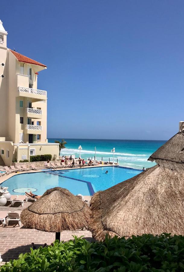 Cancun Beach Aparthotel Brisas Buitenkant foto